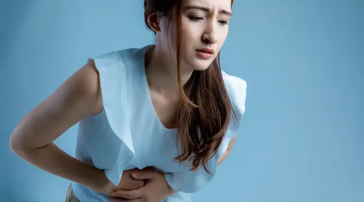 Abdominal aortic aneurysm symptoms
