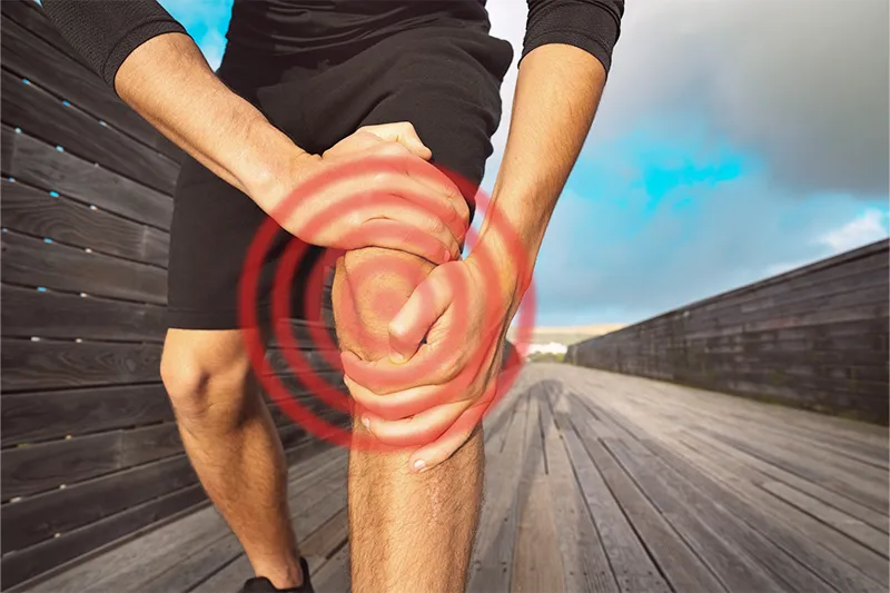 The picture shows a knee with tendonitis problems.