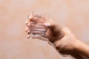 Representative image for the article “Hand tremors.”